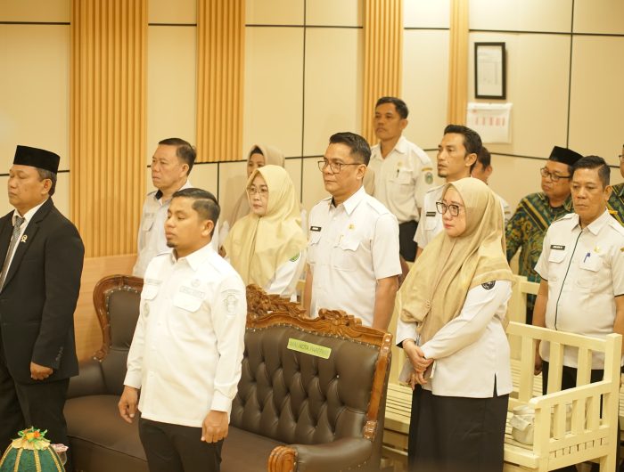 MoU Pelayanan Prima Ditandatangani, Pemkot Parepare Gandeng Pengadilan Agama 13 Pemerintah Kota Parepare bersama Pengadilan Agama Parepare Kelas IB memperkuat sinergi dalam meningkatkan kualitas pelayanan publik melalui penandatanganan Memorandum of Understanding (MoU) Pelaksanaan Penyelenggaraan Pelayanan Prima di Kota Parepare.