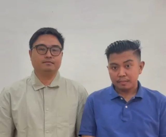 Raysen Minta Maaf atas Gestur Jari Tengah yang Viral di Upacara HUT RI Bantaeng 13 Raysen Wijaya Kusuma menyampaikan permohonan maaf setelah gestur mengacungkan jari tengah yang dilakukannya saat mengikuti upacara peringatan Hari Kemerdekaan Republik Indonesia di Tribun Pantai Seruni, Bantaeng, menjadi viral di media sosial.