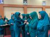 Ketua Tim Penggerak Pemberdayaan dan Kesejahteraan Keluarga (TP PKK) Kabupaten Bantaeng, Gunya Paramasukhaputri, melantik sejumlah Ketua TP PKK Kecamatan dan Ketua TP PKK Kelurahan dalam rangkaian Pertemuan Pengurus TP PKK Kabupaten Bantaeng Tahun 2026. ‎