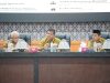 Bupati Bantaeng, Muh. Fathul Fauzi Nurdin, didampingi Wakil Bupati Bantaeng, H. Sahabuddin, menghadiri sekaligus membuka kegiatan coffee morning dan rapat kesiapan pemenuhan data penyelenggaraan Program Strategis Nasional (PSN) semester I Tahun 2026. Kegiatan tersebut berlangsung di Ruang Pola Kantor Bupati Bantaeng, Senin, 31 Agustus 2026.
