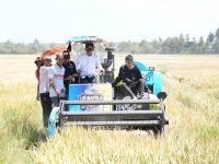 Dari Sumur Bor hingga Mesin Berbasis HP, Sidrap Dorong Inovasi Pertanian 16 IMG 0296