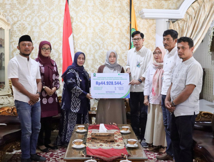 Bupati Sinjai Beri Santunan Korban Pengeroyokan yang Viral di Morowali, Pastikan Hak Keluarga Terpenuhi 12 IMG 0297