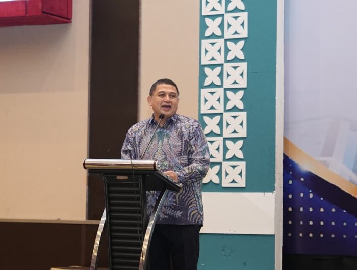 Pesan Appi ke Wisudawan STIM-LPI Makassar: Ini Bukan Akhir Perjalanan, Tapi Awal untuk Memberi Manfaat 13 82097e5c e0db 47d3 bd7d 5478d3c4bb17