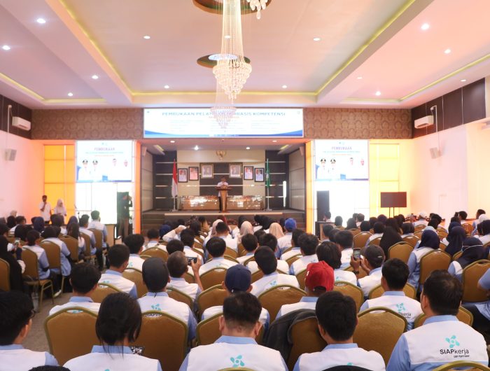Wali Kota Parepare, Tasming Hamid membuka Pelatihan Berbasis Kompetensi Batch 4 tahun 2026 yang diselenggarakan Balai Pelatihan Vokasi dan Produktivitas (BPVP) Pangkep Kementerian Ketenagakerjaan di Auditorium BJ Habibie, Rumah Jabatan Wali Kota Parepare, Rabu (2/9/2026).