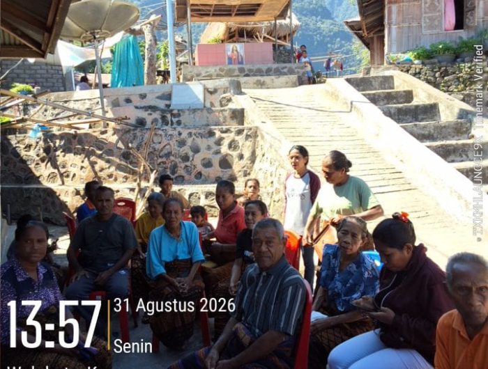 Jarak ratusan kilometer dari Kota Makassar tidak menjadi penghalang bagi Dinas Kesehatan Kota Makassar untuk hadir memberikan pelayanan bagi masyarakat yang terdampak bencana di Kabupaten Ende, Nusa Tenggara Timur (NTT).