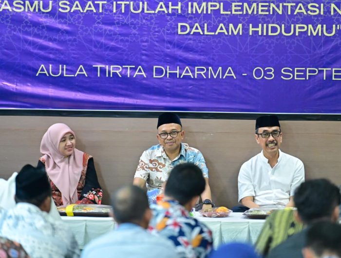 Gelar Peringatan Maulid Nabi, Andi Syahrum Tekankan Keteladanan dan Disiplin Pegawa 13 Perumda Air Minum Kota Makassar menggelar peringatan Maulid Nabi Muhammad SAW di Aula Tirta Dharma Perumda Air Minum Kota Makassar, Kamis (3/9/2026).
