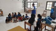 Kondisi psikologis anak-anak di wilayah terdampak bencana di Kabupaten Ende, Nusa Tenggara Timur, disebut mulai berangsur pulih. Namun, sebagian anak masih mengalami rasa takut ketika gempa susulan terjadi.