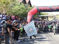 Wali Kota Tasming Hamid Apresiasi One Day Trail Adventure FOPP, Dorong Parepare Jadi Kota Event 17 Wali Kota Parepare, Tasming Hamid, mengapresiasi pelaksanaan One Day Trail Adventure Forum Otomotif Pemuda Parepare (FOPP) yang menghadirkan peserta dari berbagai daerah, termasuk dari luar Sulawesi Selatan.