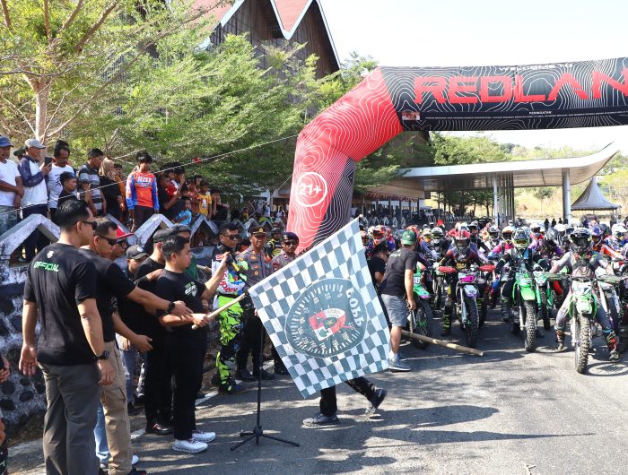 Wali Kota Tasming Hamid Apresiasi One Day Trail Adventure FOPP, Dorong Parepare Jadi Kota Event 13 Wali Kota Parepare, Tasming Hamid, mengapresiasi pelaksanaan One Day Trail Adventure Forum Otomotif Pemuda Parepare (FOPP) yang menghadirkan peserta dari berbagai daerah, termasuk dari luar Sulawesi Selatan.
