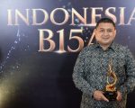 Wali Kota Makassar, Munafri Arifuddin saat menerima penghargaan daerah peduli akses dan infrastruktur pendidikan di Hotel Bidakara, Jakarta, Rabu 9 September 2026 malam. (Dok Humas Pemkot Makassar).