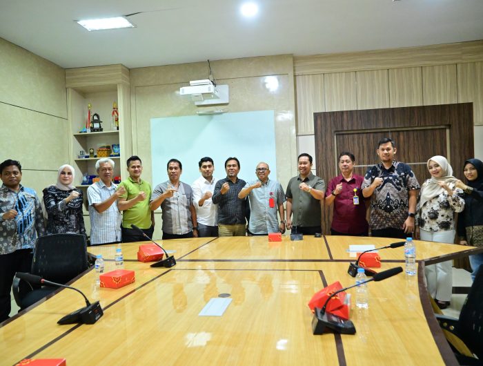 Perumda Air Minum Kota Makassar menerima kunjungan rombongan Anggota DPRD Kota Palopo dalam rangka study tiru terkait peningkatan kualitas layanan publik, digitalisasi manajemen air, serta pengelolaan perusahaan, di Kantor Perumda Air Minum Kota Makassar, Jalan Ratulangi, Selasa (15/9/2026).