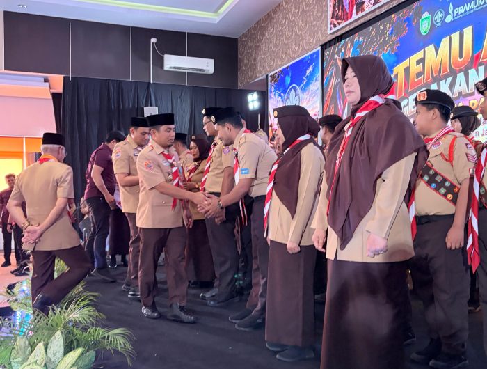 Tasming Hamid Tegaskan Pramuka Punya Kontribusi Penting bagi Masyarakat dan Pembangunan Parepare 13 Wali Kota Parepare, Tasming Hamid menegaskan bahwa Gerakan Pramuka memiliki kontribusi penting dalam kehidupan masyarakat dan pembangunan di Kota Parepare.