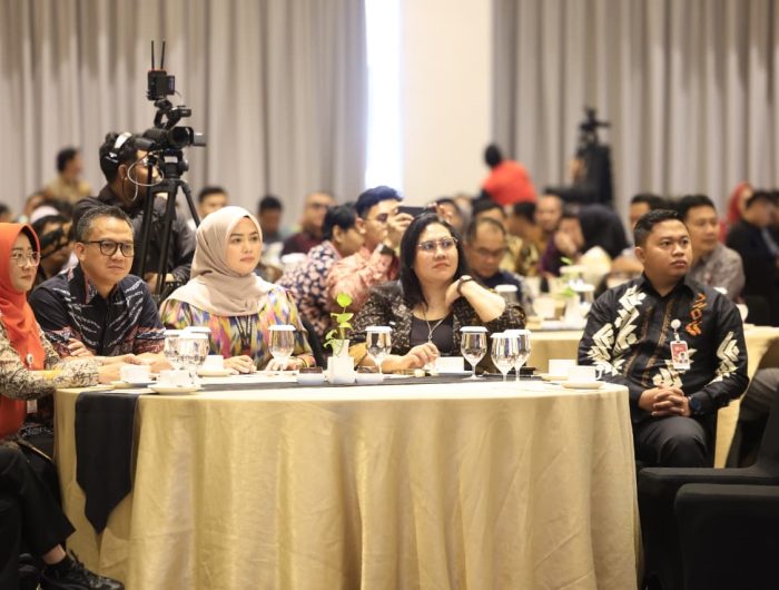 Perkuat Profesionalisme, Prokopim Makassar Ikuti Lokakarya Keprotokolan APEKSI 13 b2d9f86c 0d45 4304 a9eb deb6d14ad200