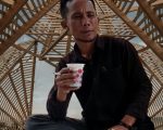 Kepala Desa Rababaka, Ikraman Ibrahim, memberikan penjelasan terkait Program Rumah Kumu yang belakangan menjadi perhatian dan memunculkan polemik di tengah masyarakat.
