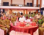 Wali Kota Parepare, Tasming Hamid menghadiri pelepasan secara simbolis distribusi bantuan produk susu dari Kementerian Pemberdayaan Perempuan dan Perlindungan Anak (KemenPPPA) RI di Aula Asta Cita Rumah Jabatan Gubernur Sulsel, Kota Makassar, Senin (5/10/2026).