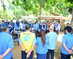 Perumda Air Minum Kota Makassar menggelar kegiatan penagihan serentak secara bersamaan di seluruh wilayah pelayanan, Senin (5/10/2026). Kegiatan ini melibatkan jajaran pegawai perusahaan yang turun langsung ke lapangan untuk melakukan penagihan sekaligus pendataan pelanggan.