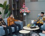 Pemerintah Kota Parepare mempelajari strategi peningkatan Pendapatan Asli Daerah (PAD), inovasi Mataram Pintar, dan penerapan Satu Data saat melakukan kunjungan kerja ke Pemerintah Kota Mataram, Nusa Tenggara Barat, Kamis (8/10/2026).