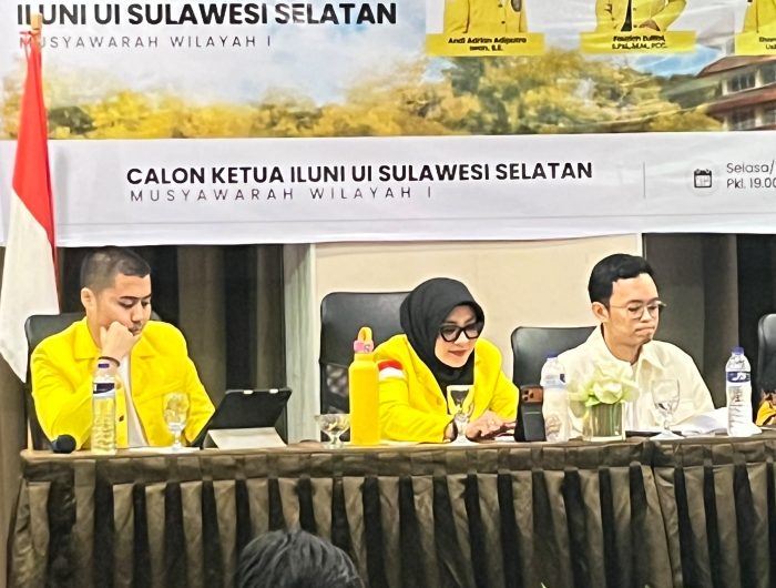 Calon Ketua Ikatan Alumni Universitas Indonesia (ILUNI UI) Sulawesi Selatan, Fauziah Zulftri, S.Psi., M.M., PCC, atau akrab disapa Ochy, menawarkan konsep kepemimpinan berbasis empati, profesionalisme, kolaborasi, dan integritas dalam pemaparan visi dan misi Musyawarah Wilayah (Muswil) I ILUNI UI Sulawesi Selatan di Hotel Ramedo, Makassar, Selasa (13/10/2026).