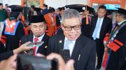Wali Kota Parepare, Tasming Hamid, menekankan pentingnya penguasaan ilmu pengetahuan dan teknologi, penguatan karakter, serta kemampuan berinovasi bagi lulusan perguruan tinggi dalam menghadapi tantangan dunia kerja dan mendukung pembangunan daerah.