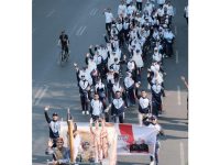 Jajaran Pemerintah Kota Parepare turut memeriahkan Jalan Sehat Anti Mager dan Karnaval dalam rangka Hari Jadi ke-357 Provinsi Sulawesi Selatan, Ahad (18/10/2026).