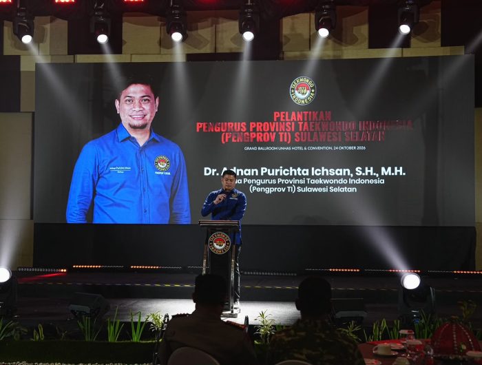 Wamenhan Lantik Adnan Purichta Pimpin Taekwondo Sulsel 13 Ketua Pengurus Provinsi (Pengprov) Taekwondo Indonesia Sulawesi Selatan, Adnan Purichta Ichsan, menargetkan atlet Taekwondo Sulsel meraih medali pada Pekan Olahraga Nasional (PON) 2028.