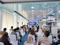 Gerai SiPeKainge’ Hadir di Perpustakaan Sulsel, Perkuat Literasi Keuangan Digital 31 Bank Indonesia bersinergi dengan Dinas Perpustakaan dan Kearsipan Provinsi Sulawesi Selatan menghadirkan Gerai SiPeKainge’ untuk memperkuat literasi keuangan dan pelindungan konsumen di era digital.